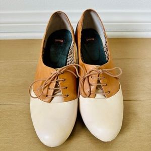 Camper Leather Heels, White & Beige, Size 35
